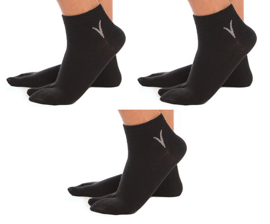Three pairs of black V-Toe casual split-toe tabi ankle socks