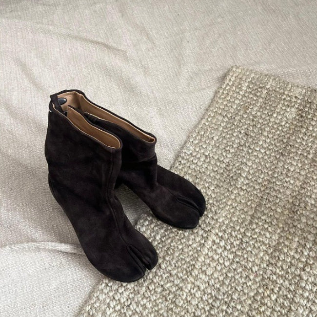 Women’s Brown Split-Toe Ankle Boots with Chunky Heel