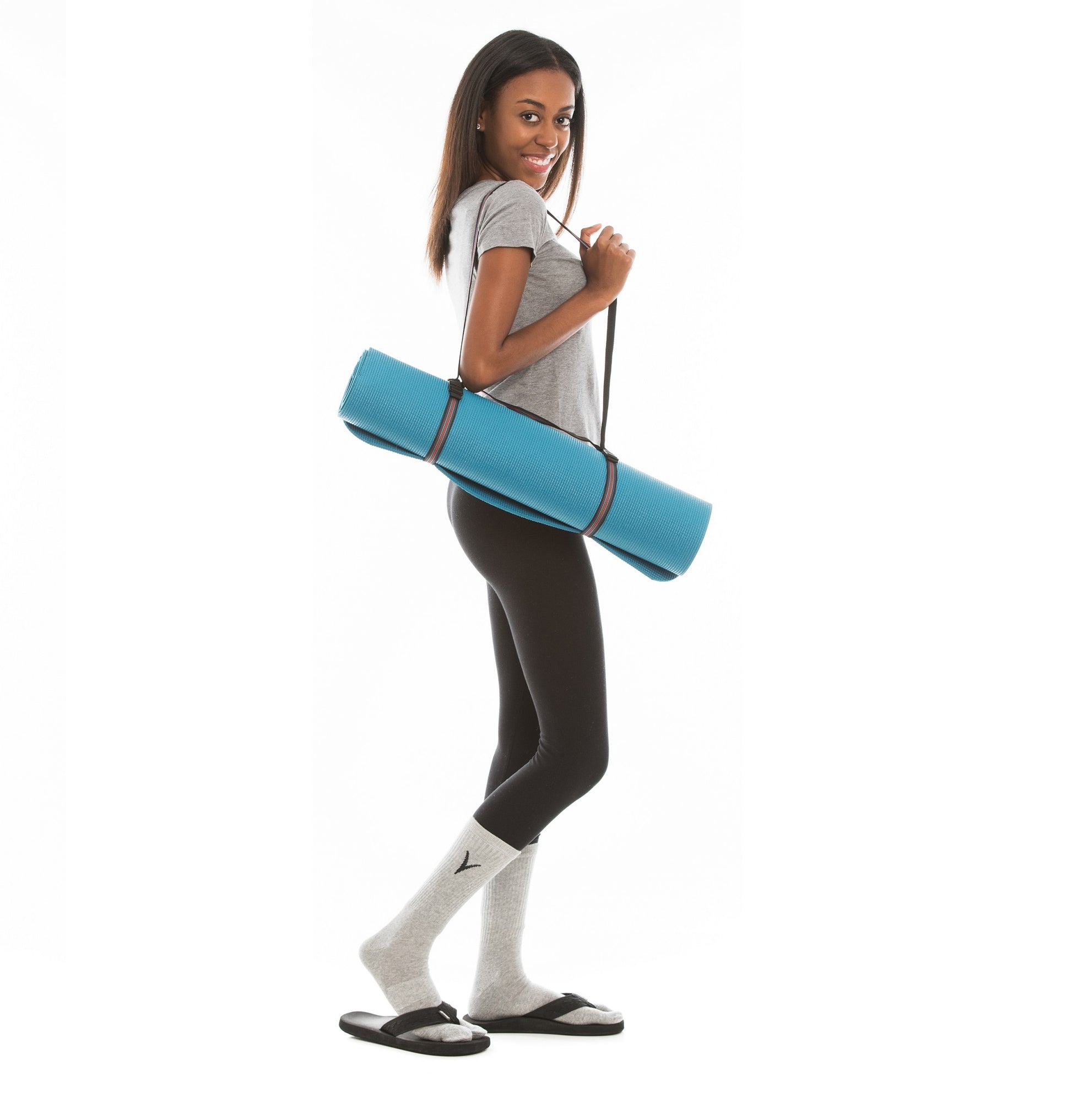 Girl wearing grey V-Toe athletic split-toe tabi crew socks